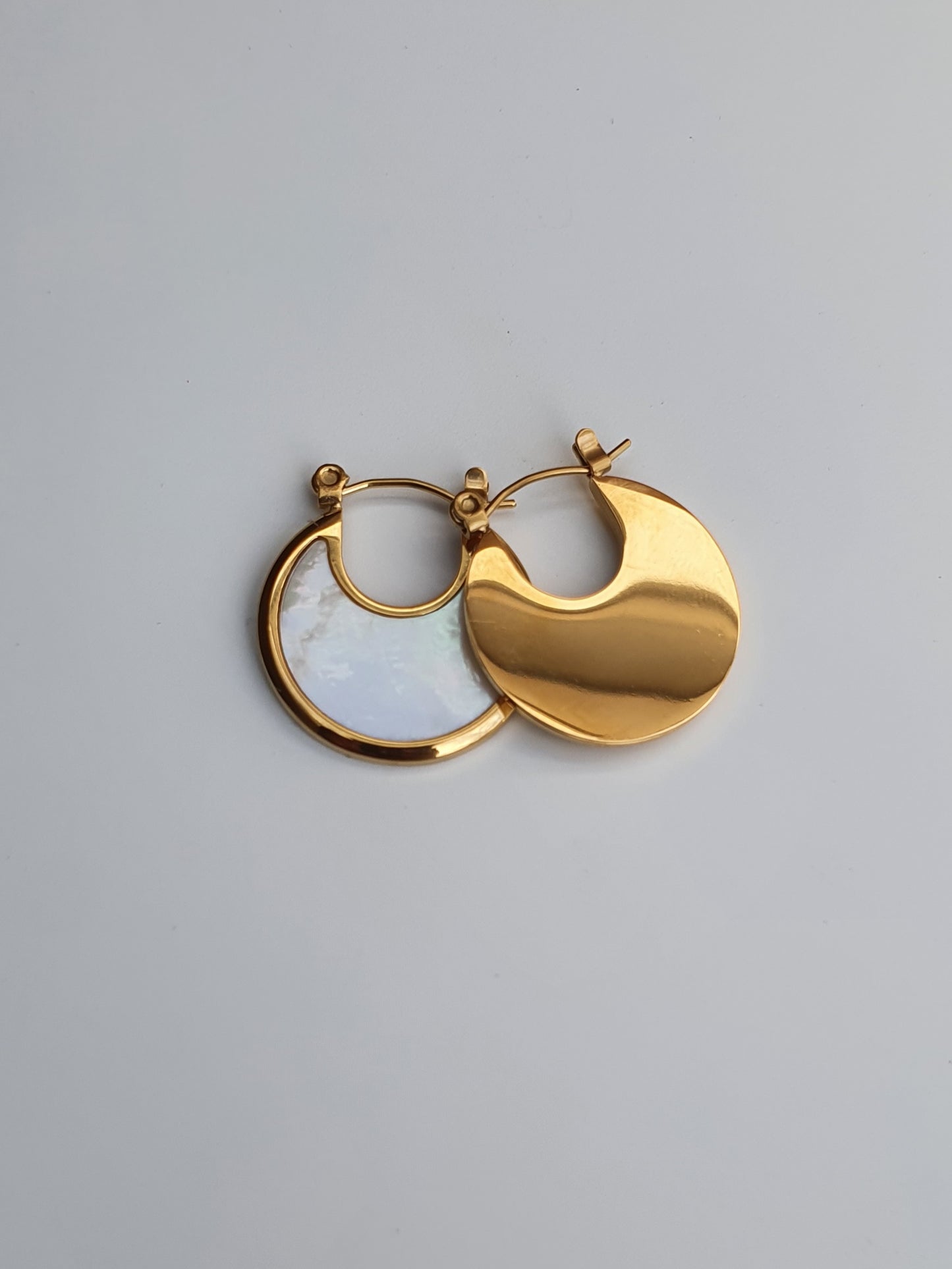 ELA Earrings (white)