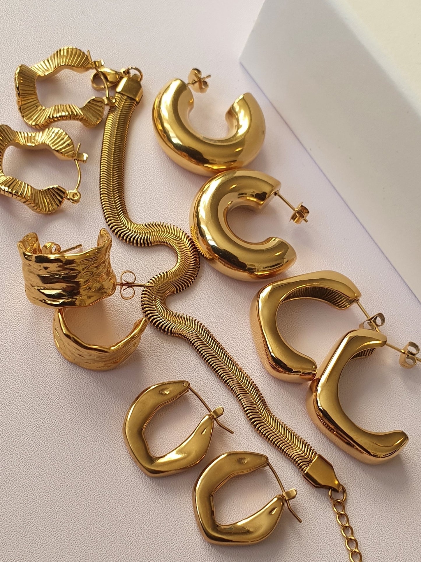 Noella Bold Earrings