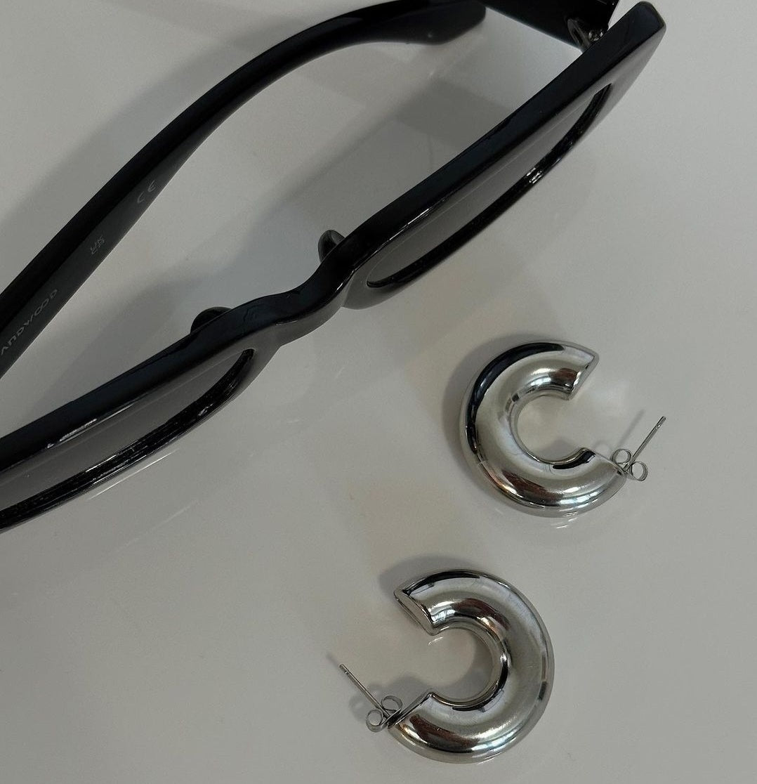 Celìne Thick Hoops (Silver)