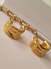 Load image into Gallery viewer, Antìone Earrings
