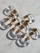 Load image into Gallery viewer, Tìana Earrings
