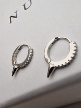 Load image into Gallery viewer, Salma Huggie Earrings
