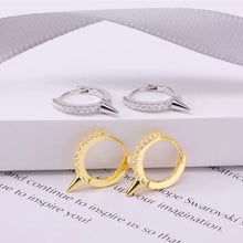 Load image into Gallery viewer, Salma Huggie Earrings

